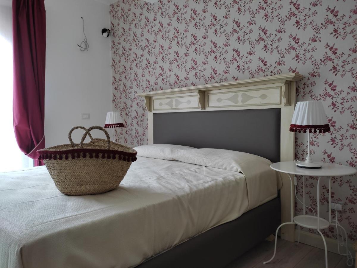 ニコロージ Etna Casa Del Sole Bed & Breakfast エクステリア 写真
