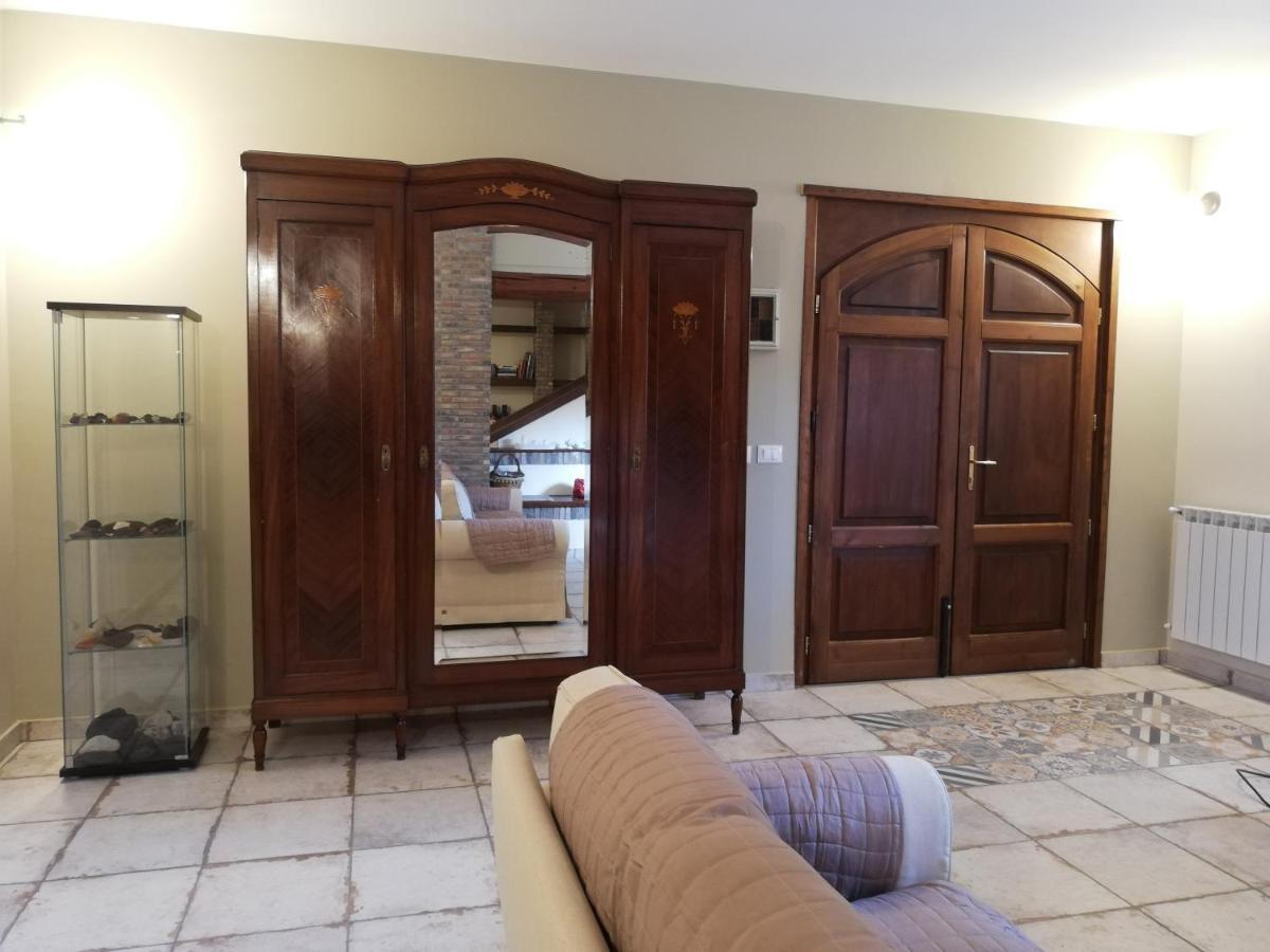 ニコロージ Etna Casa Del Sole Bed & Breakfast エクステリア 写真