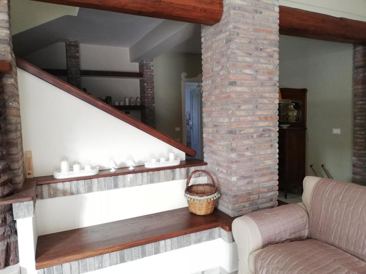 ニコロージ Etna Casa Del Sole Bed & Breakfast エクステリア 写真