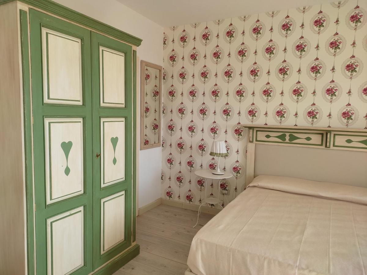 ニコロージ Etna Casa Del Sole Bed & Breakfast エクステリア 写真