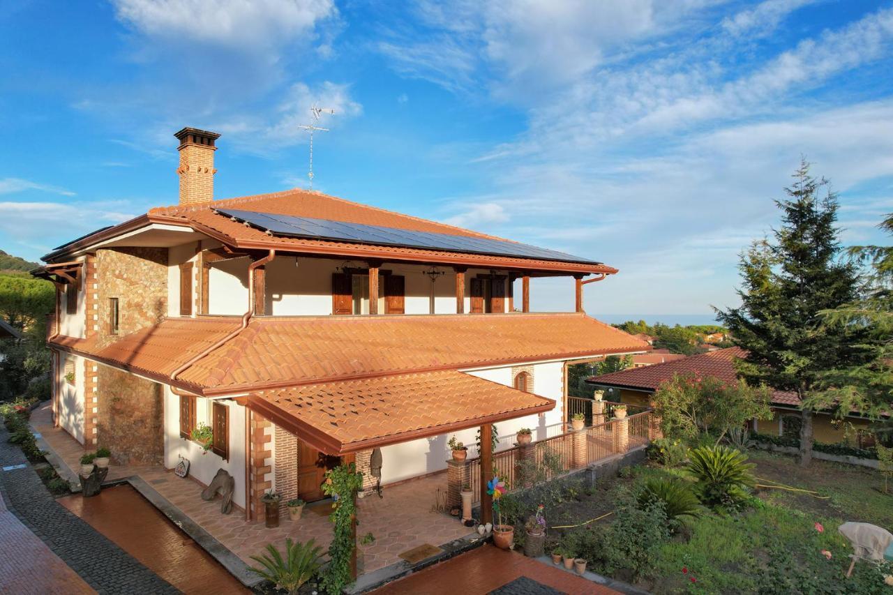 ニコロージ Etna Casa Del Sole Bed & Breakfast エクステリア 写真
