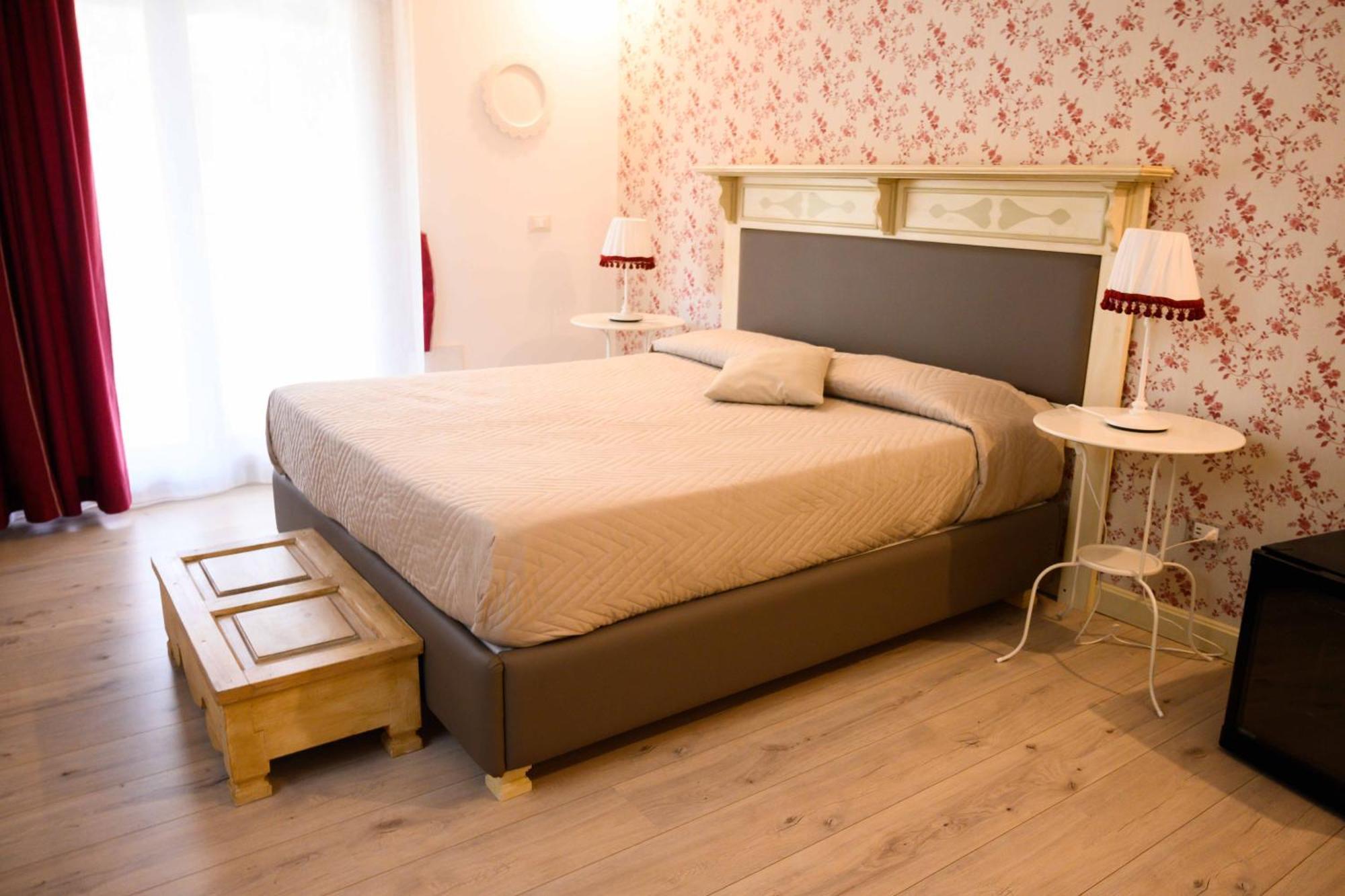 ニコロージ Etna Casa Del Sole Bed & Breakfast エクステリア 写真